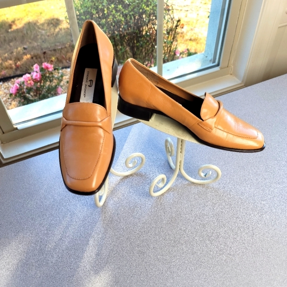 Etienne Aigner "Lancelot" leather‎ loafer